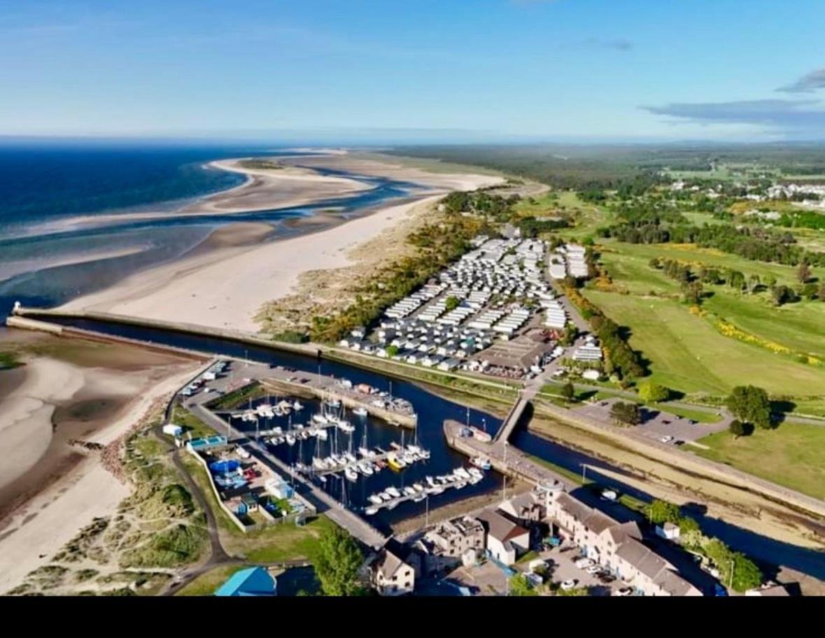 The Lighthouse Apartment Nairn Bagian luar foto